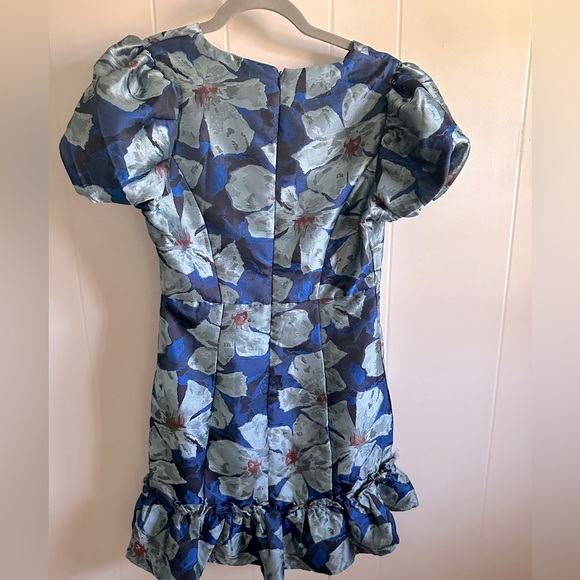 FLORAL JACQUARD PUFF SLEEVE DRESS - Picture 2 of 5